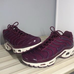 Nike Air Max Plus TN Bordeaux Size 8 WOMENS